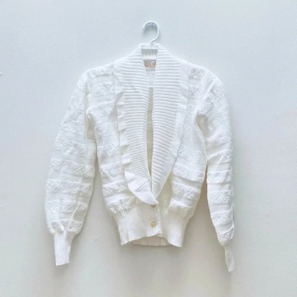 Vintage - Voluminous Sleeve Cardigan